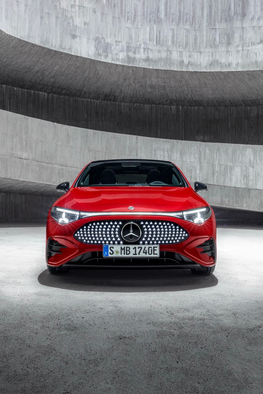 Mercedez Benz CLA EV front