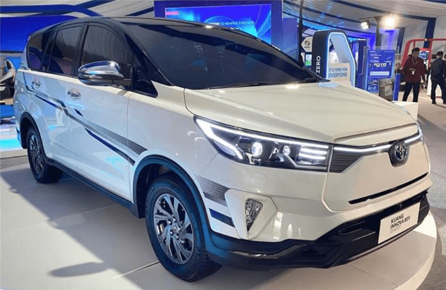 innova ev concept 2025