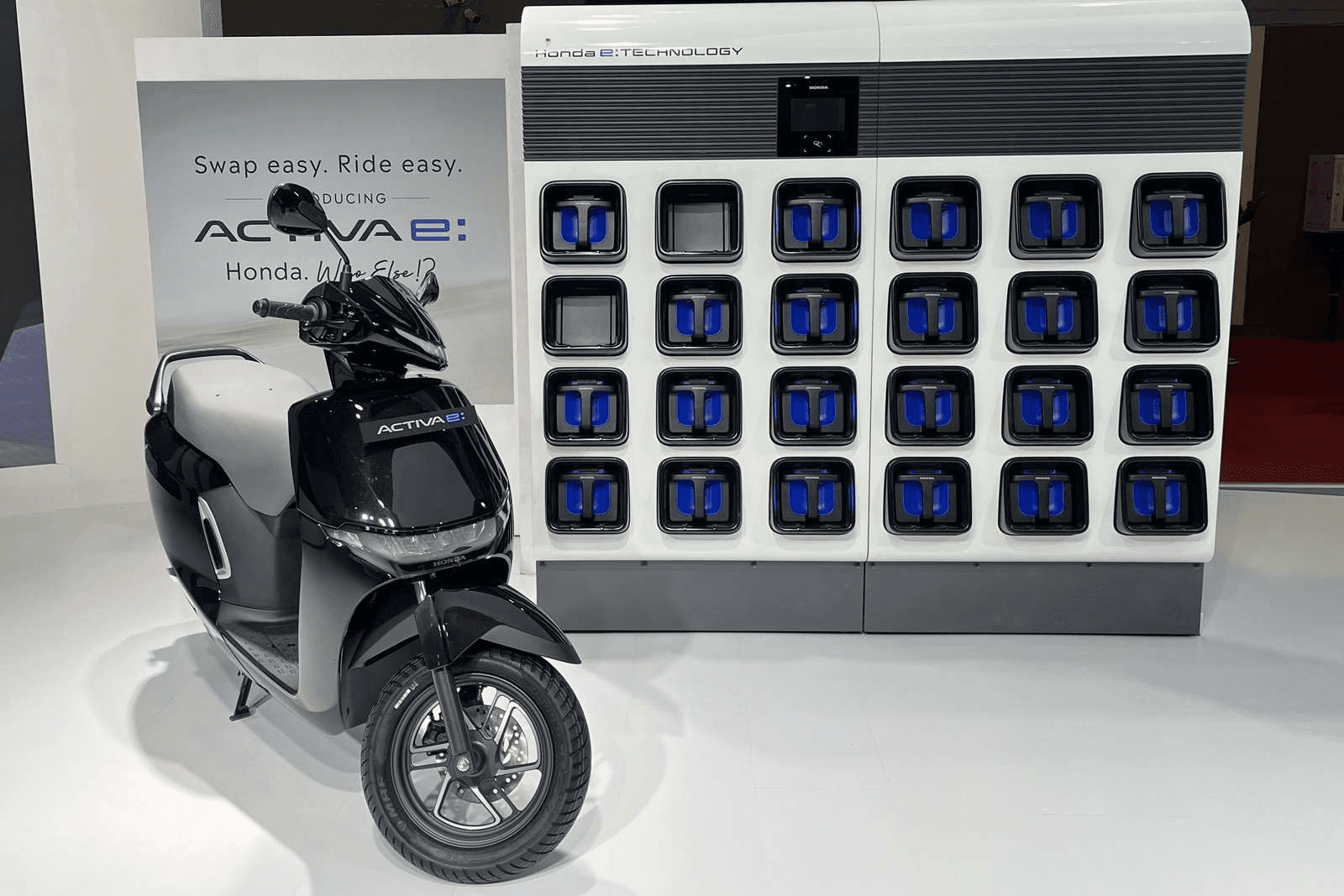 activa e and the battery swapping station