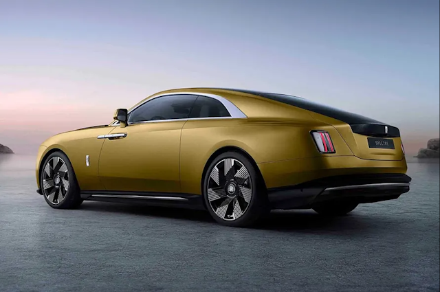 Rolls-Royce-Spectre-Ev-Exterior Image