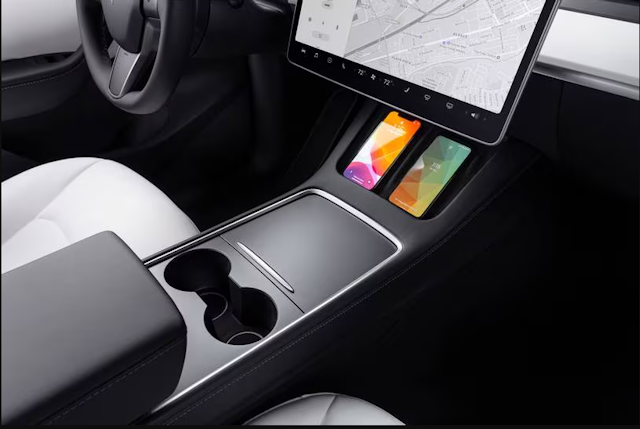 Tesla-Model-S-Ev-Interior Image