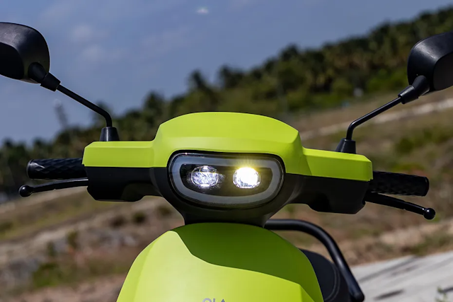 OLA-Electric-S1-Air-Ev-Head Light